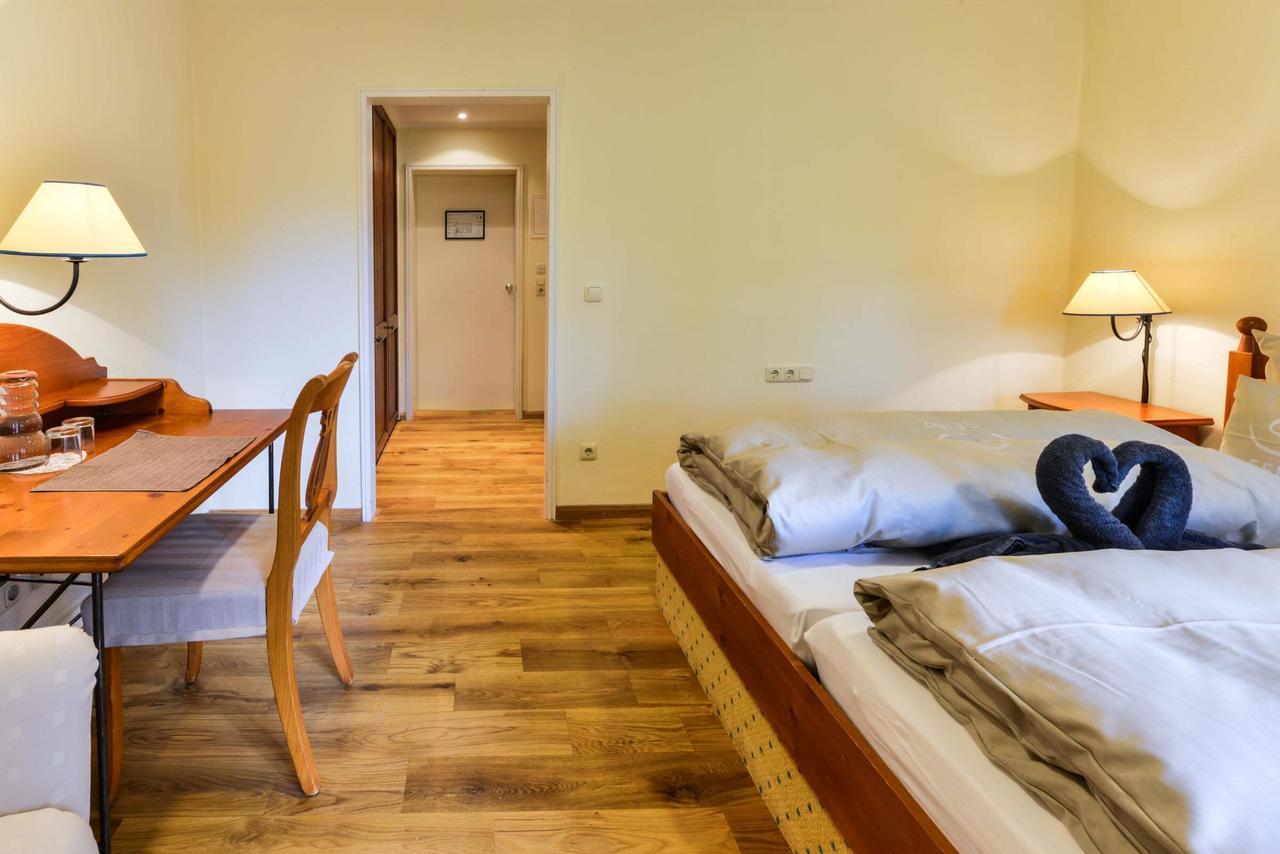 Seinz Wisdom Resort - Bio-Hotel Vegan-Vegetarisch Bad Kohlgrub Exterior foto